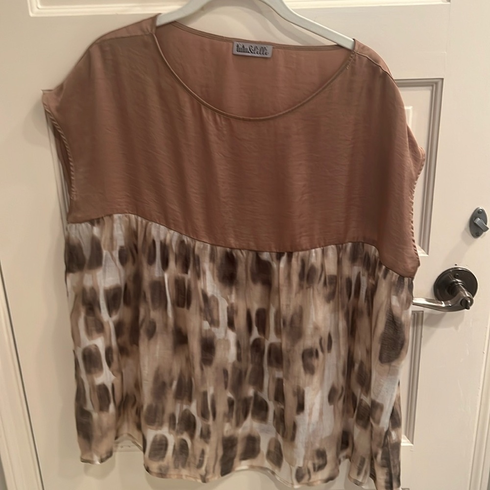 Full silk blouse -browns- bottom part is shear